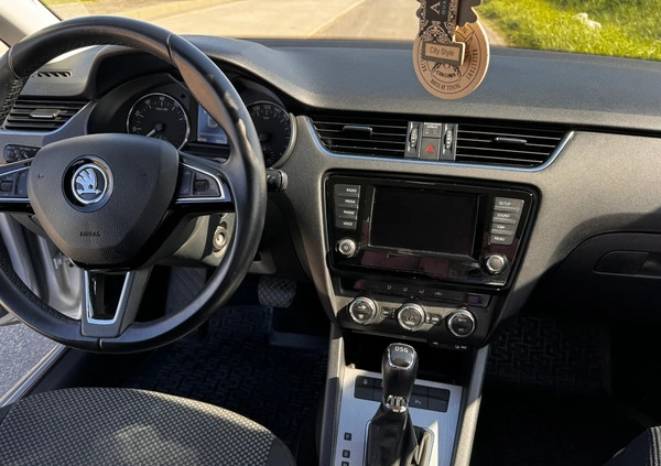 Skoda Octavia cena 59450 przebieg: 88163, rok produkcji 2016 z Głubczyce małe 137